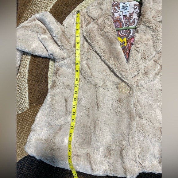 Ivy Jane Faux Fur Green Swing Coat Size M  Women Lined Made in USA (🪝B-3) - Picture 6 of 7